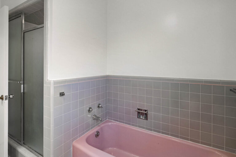 Bathroom (2)